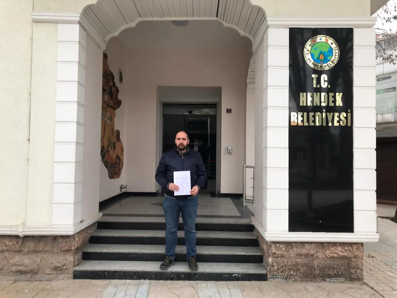 Haber: Üniversite Yolunun Tek Yönlü Trafiğe Açılmasını İstediler - Öne Çıkan