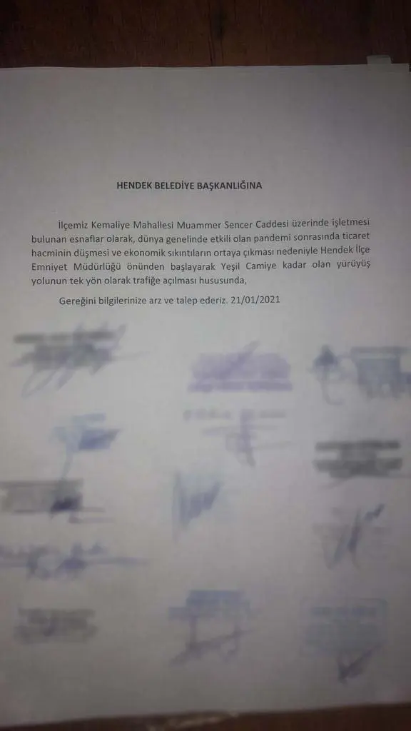 Haber: Üniversite Yolunun Tek Yönlü Trafiğe Açılmasını İstediler - Galeri-1