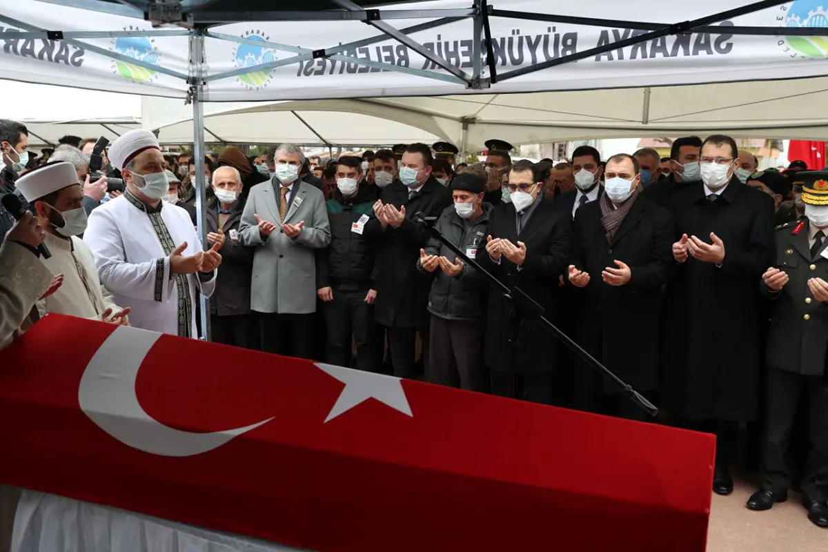 Haber: Sakarya Şehidini Son Yolculuğuna Uğurladı - Galeri-2