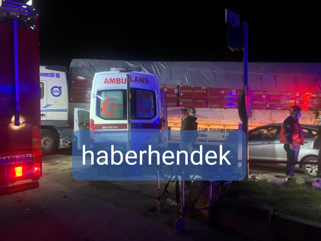 Haber: Hendek’te Ambulans kaza yaptı, 8 yaralı - Öne Çıkan
