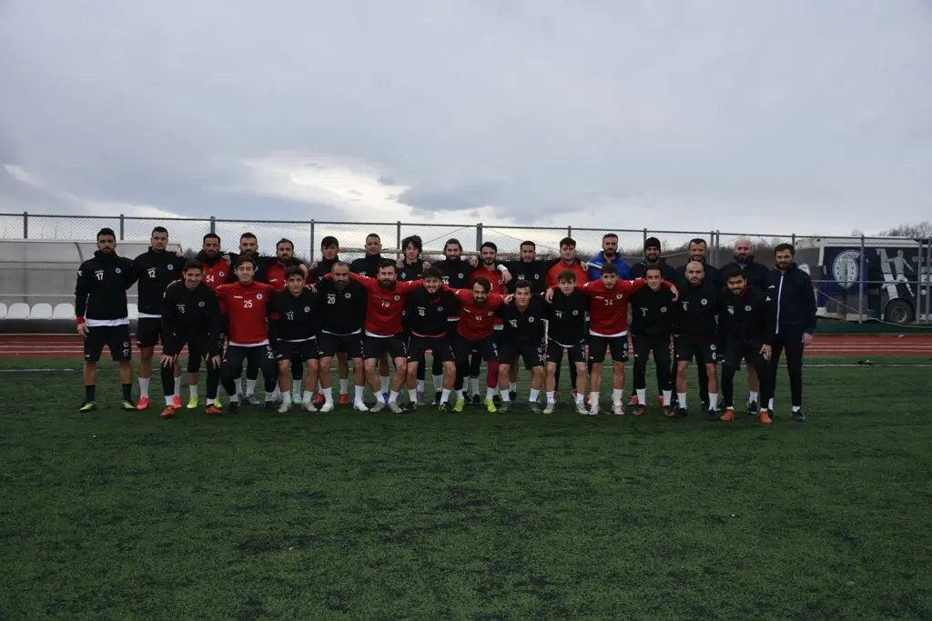 Haber: Hendekspor Karamürselspor'u Konuk Ediyor - Öne Çıkan
