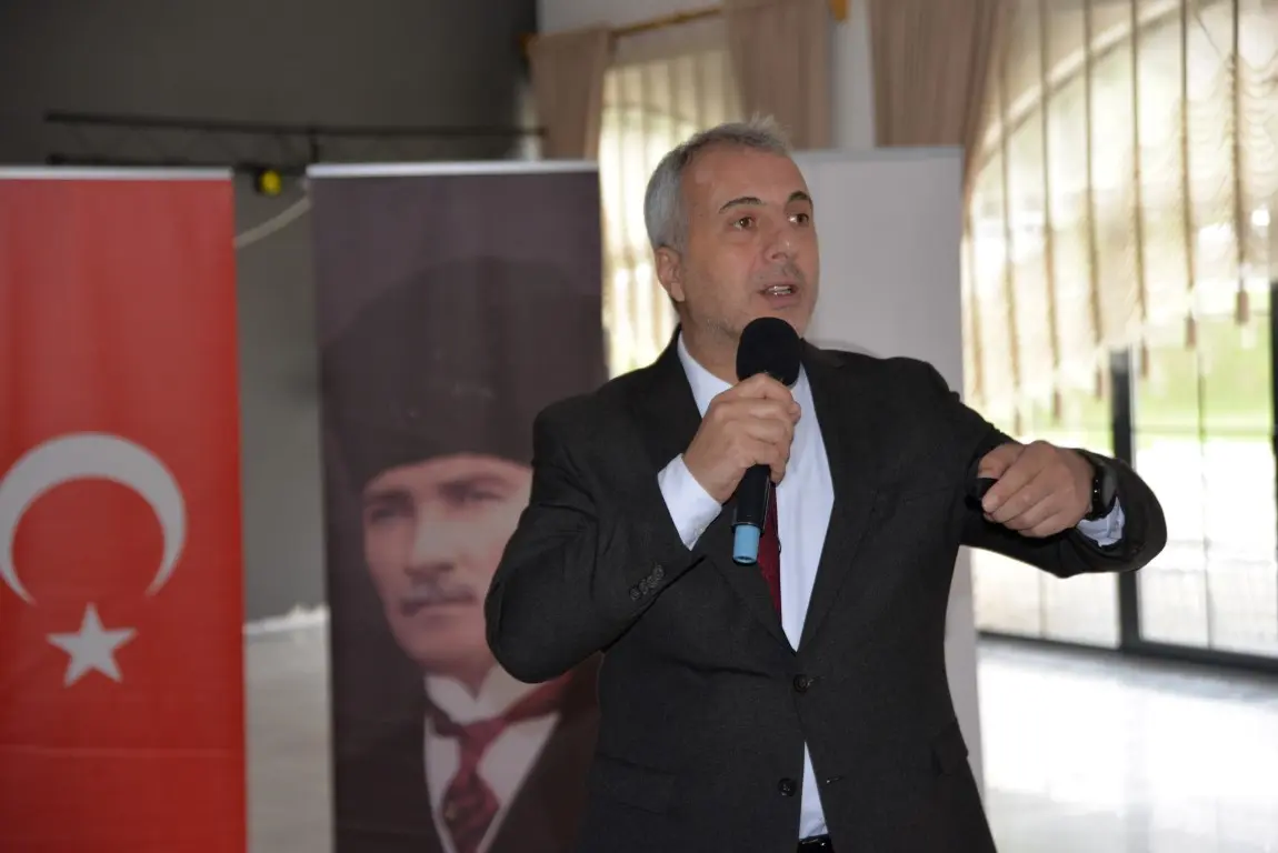 Haber: KIRSAL MAHALLE İÇİN ORTAK AKIL - Galeri-1