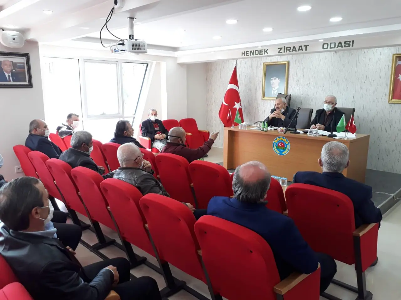 Haber: Hendek Ziraat Odası Zamları Görüştü - Galeri-2