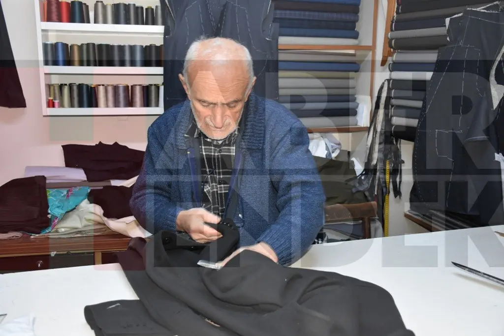 Haber: Hendek'te Yarım Asırlık Terzi - Galeri-3