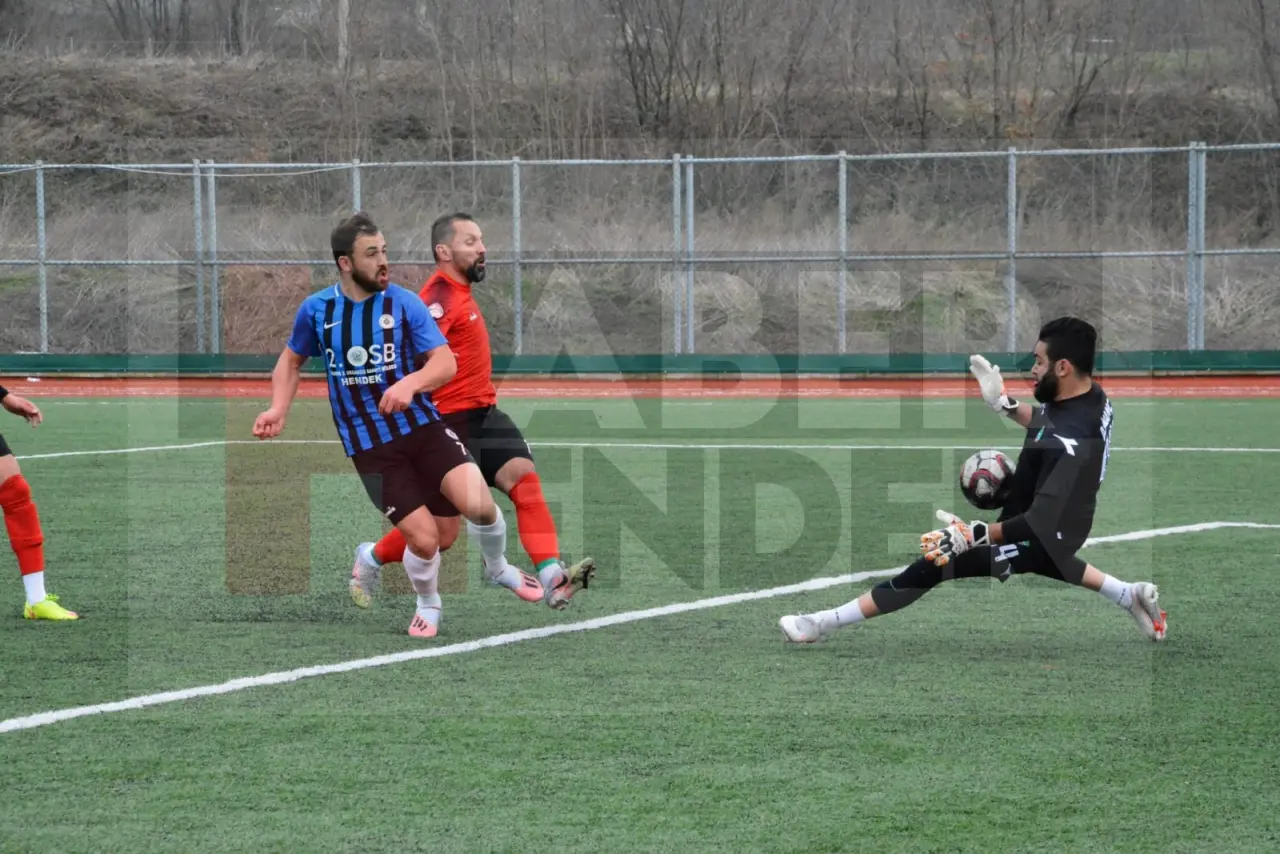 Haber: Hendekspor Oynadığı Futbolla Göz Doldurdu - Galeri-3