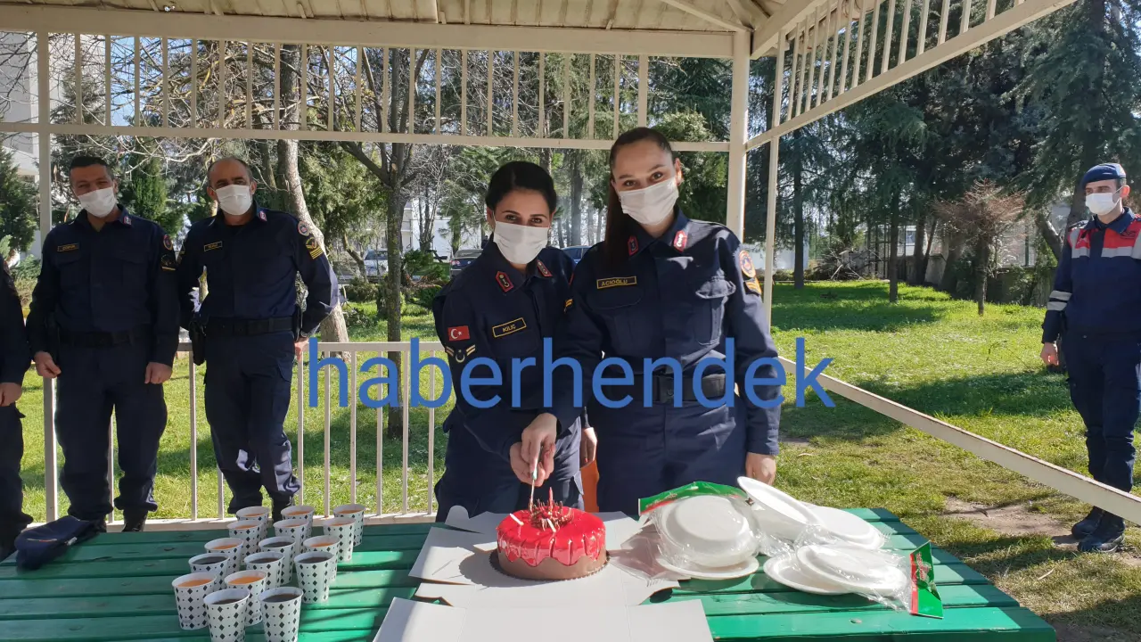 Haber: Hendek Jandarma Kadınlar Gününü Kutladı - Galeri-1