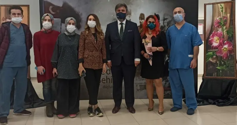 Haber: Doktorlar Tıp Bayramını Kutladı - Galeri-1