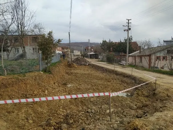 Haber: Hendek’te Yol Genişletme Çalışmaları Devam Ediyor - Galeri-1