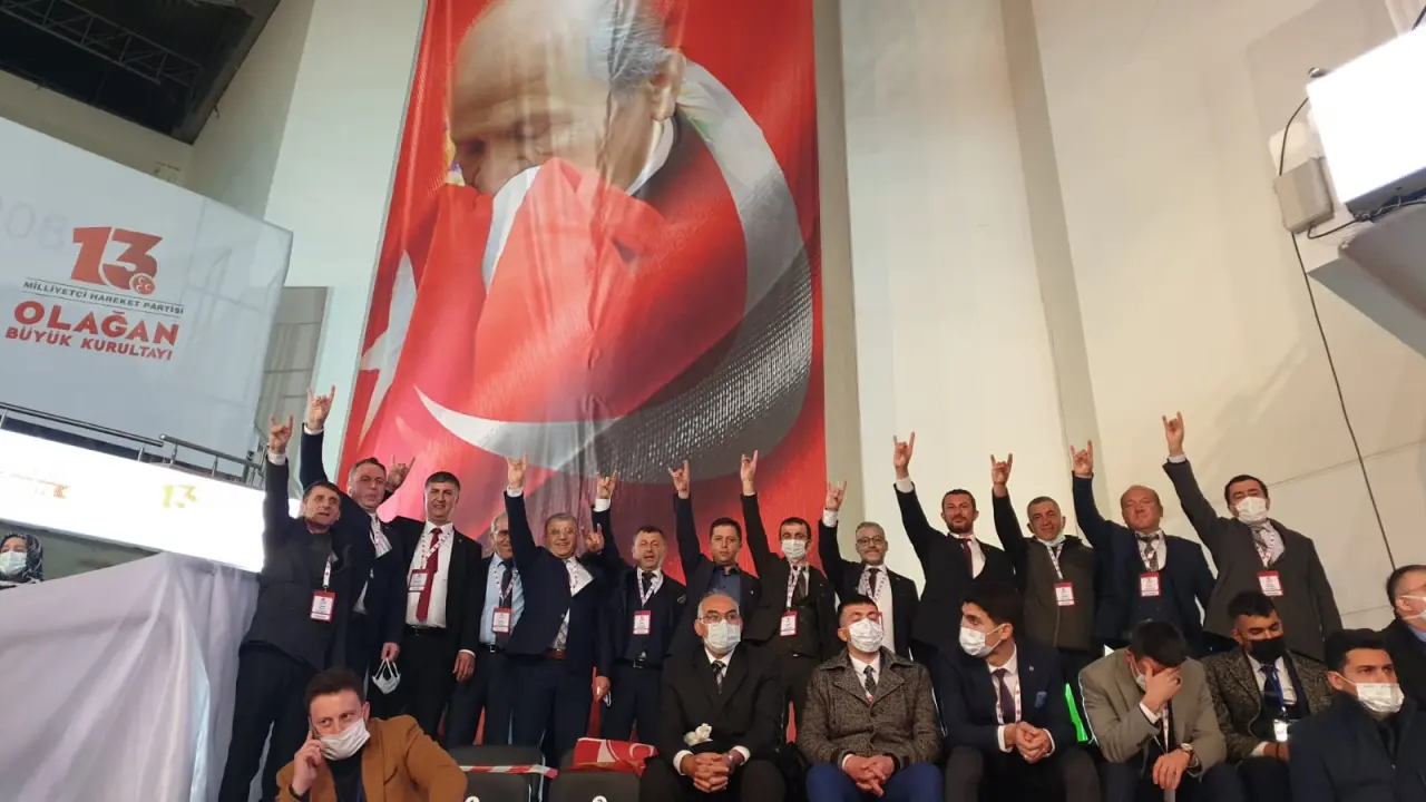 Haber: MHP Sakarya Teşkilatı Büyük Kurultayda - Galeri-7