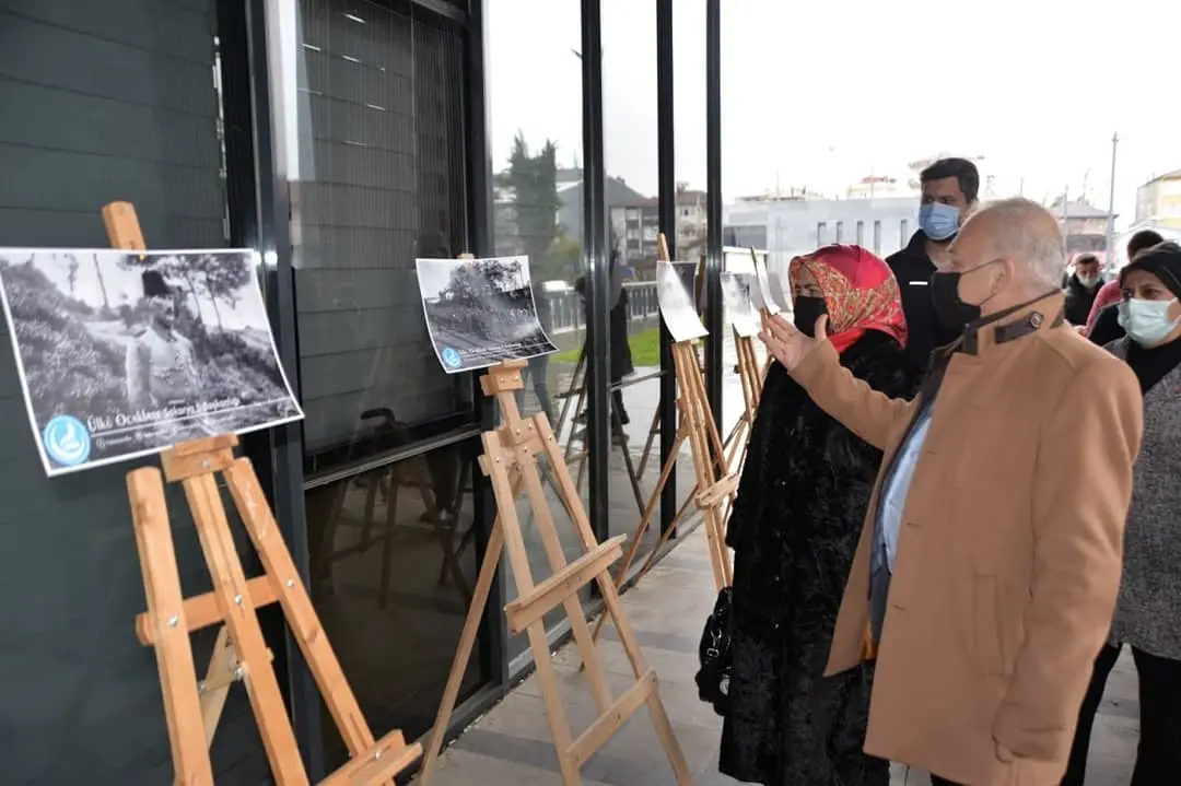 Haber: Hendek Ülkü Ocaklarından 18 Mart Etkinlikleri - Galeri-3