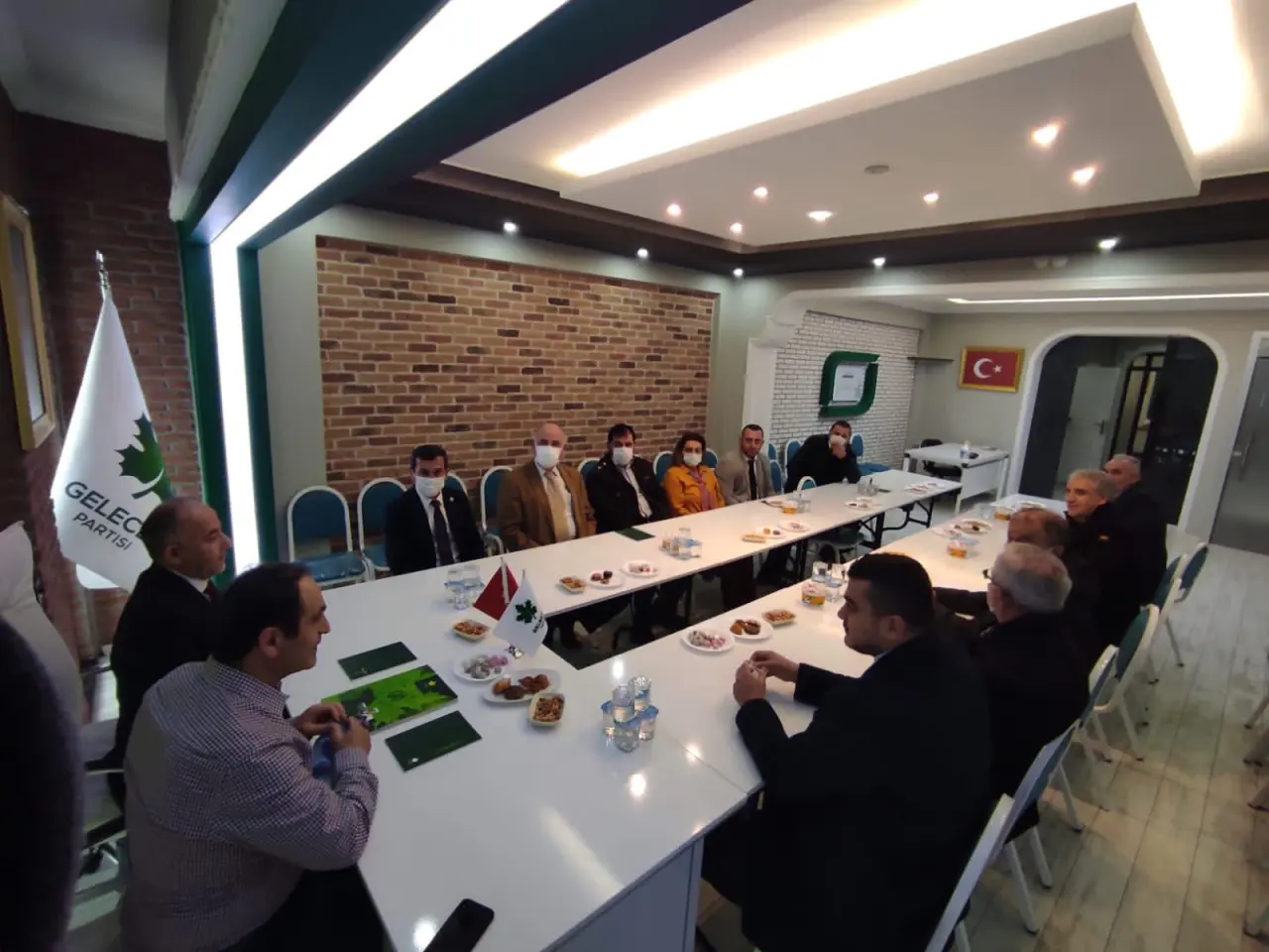 Haber: Keleş ve Ekibi Gelecek Partisini Ziyaret Etti - Galeri-1