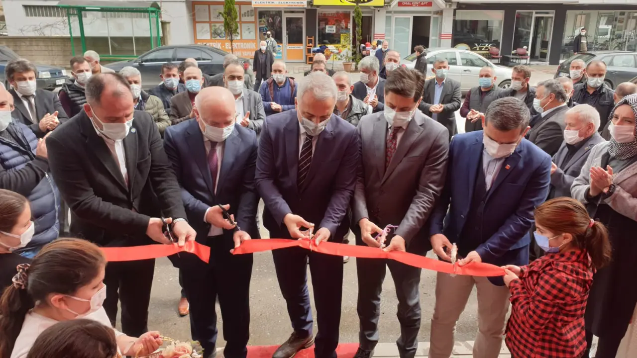 Haber: Ayar Şarküteri Dualarla Açıldı - Galeri-1