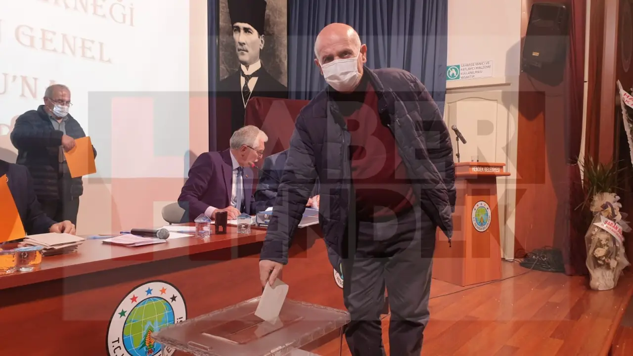 Haber: Muhtarlar Derneğinde Yeni Başkan Kadir Yağlı Oldu - Galeri-3