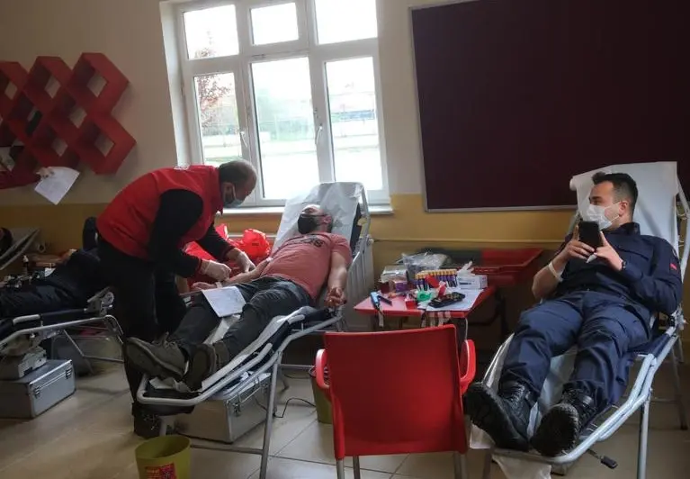Haber: Yeşilyurt İmam Hatipten Kan Bağışı Kampanyası - Galeri-1