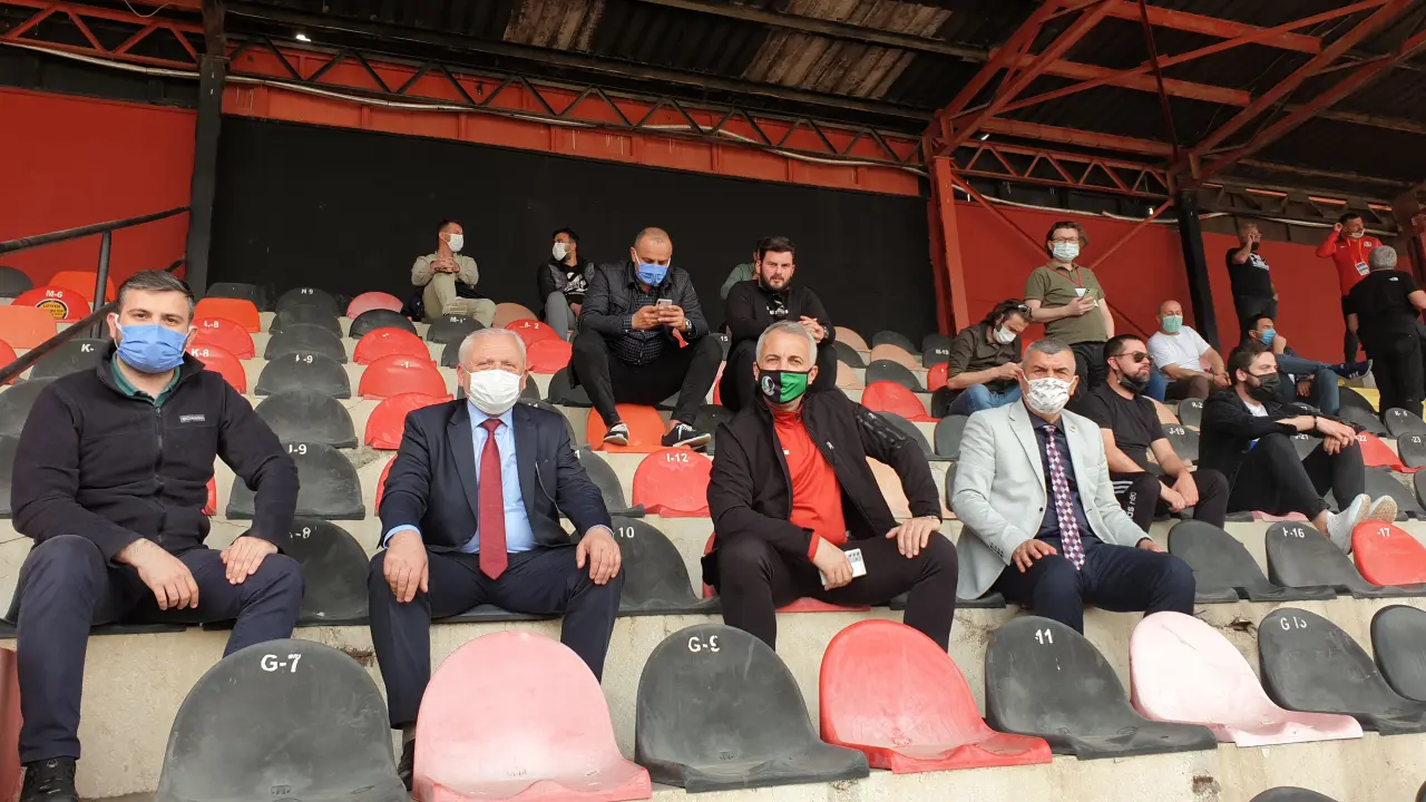 Haber: Sakaryaspor 3 Attı 3 Aldı - Galeri-1