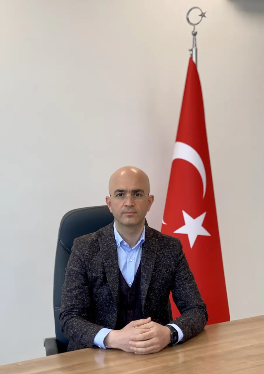 Haber: Serbes: Sakarya’nın huzuru mültecilerle ilgili planlamaya bağlı - Öne Çıkan