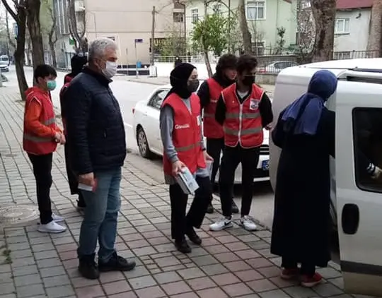 Haber: Kızılay’dan İhtiyaç Sahibi ailelere Gıda Kolisi - Galeri-1
