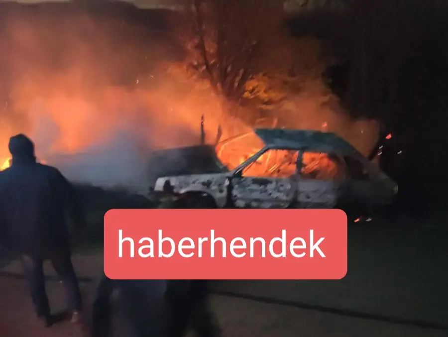 Haber: İftar Vakti Çıkan Yangında Ev ve Otomobil Kül Oldu - Galeri-1
