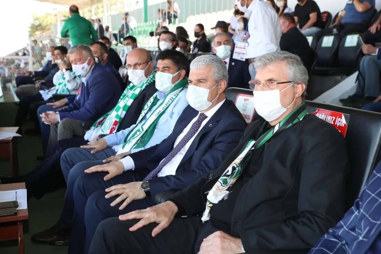 Haber: Başkan Yüce, Kırşehir’de Sakaryaspor’un yanındaydı - Öne Çıkan