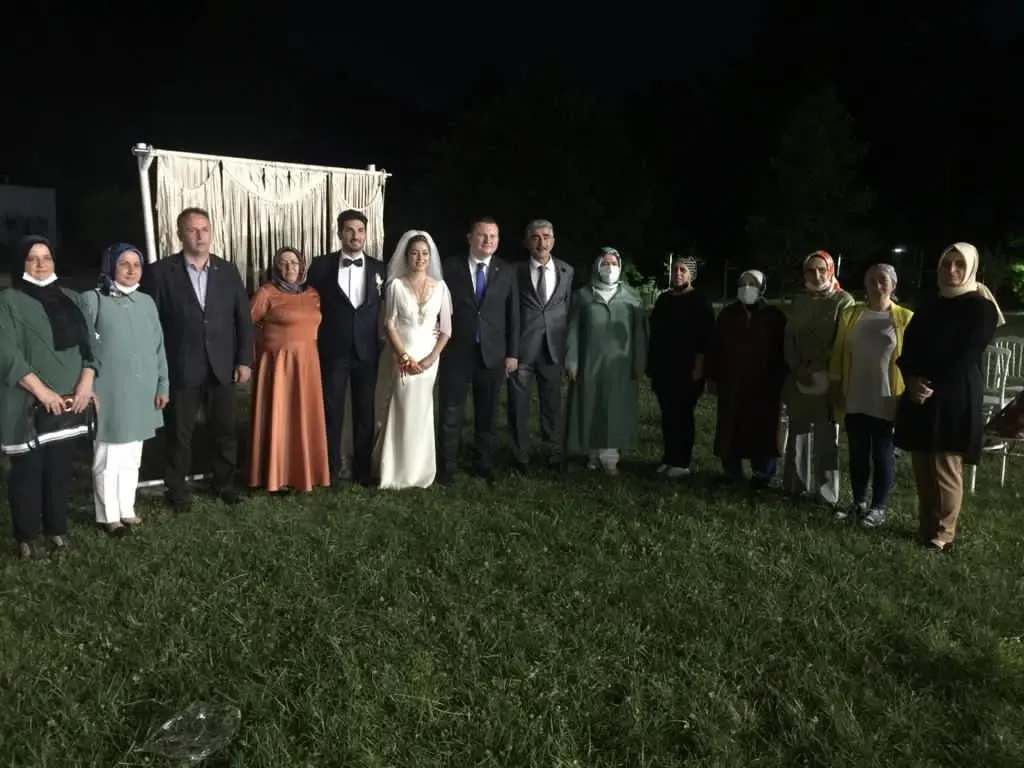 Haber: Nihan ve Semih Ömür Boyu Mutluluğa Evet Dedi - Galeri-1