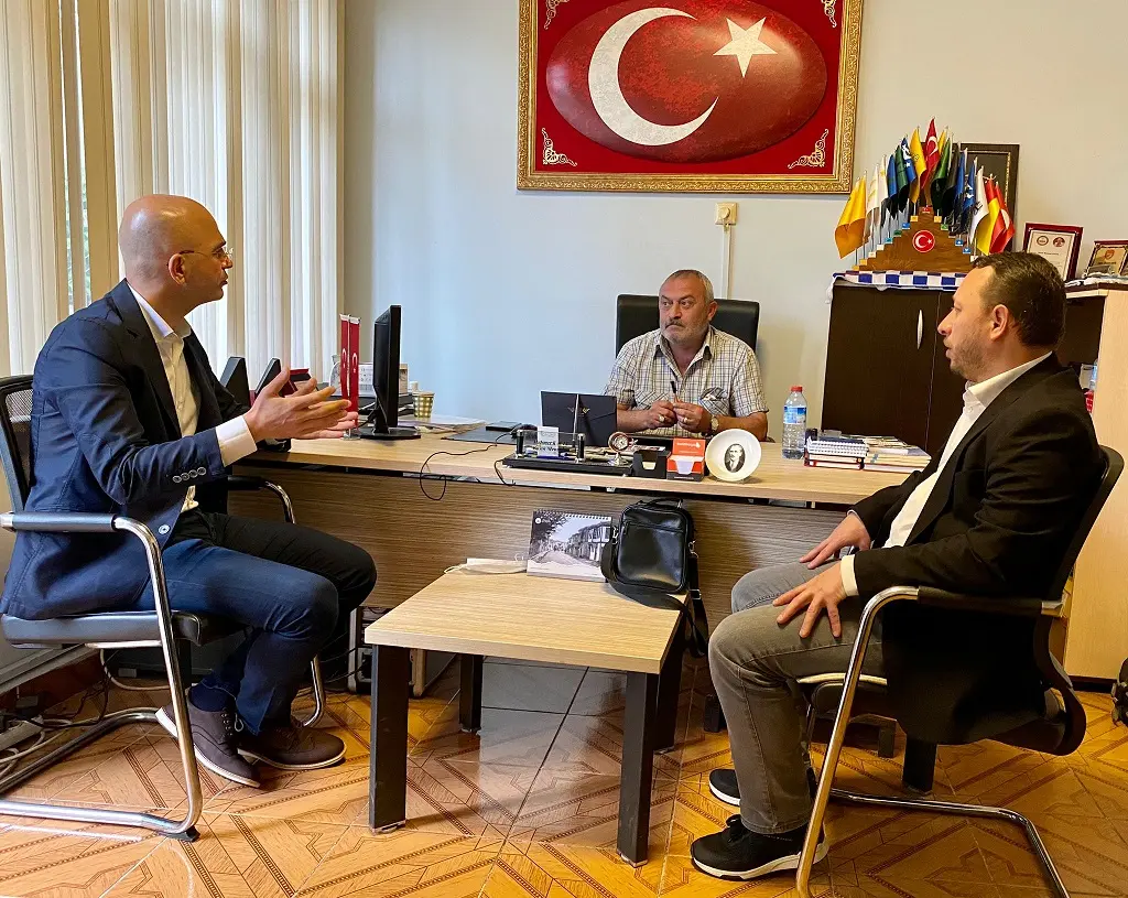 Haber: Serbes: Millet Kavgadan, Gerilimden Bıktı, Yapıcı Siyaset İstiyor - Galeri-1