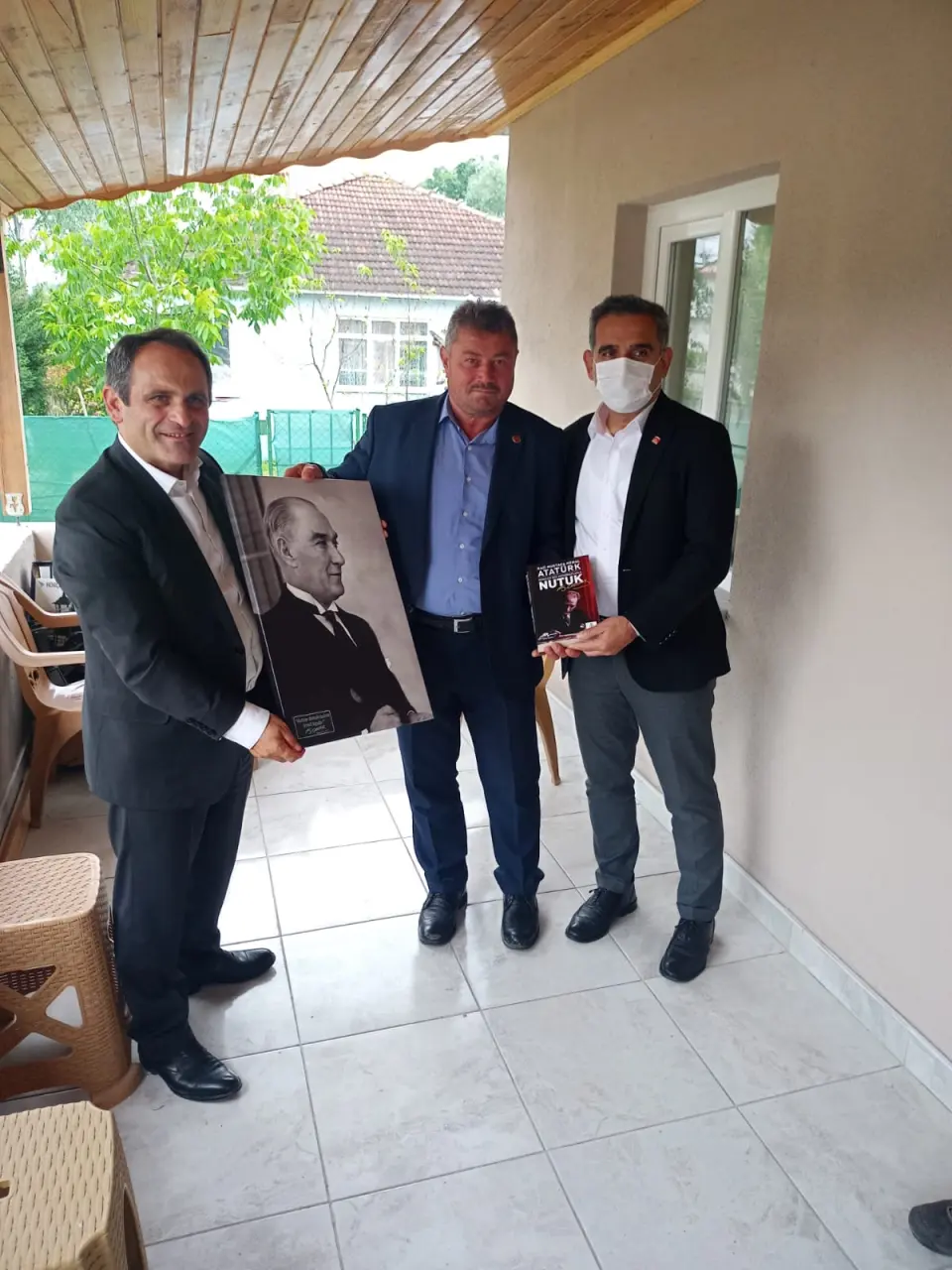 Haber: CHP İl Başkanı Keleş'ten Hendek Çıkarması - Galeri-3
