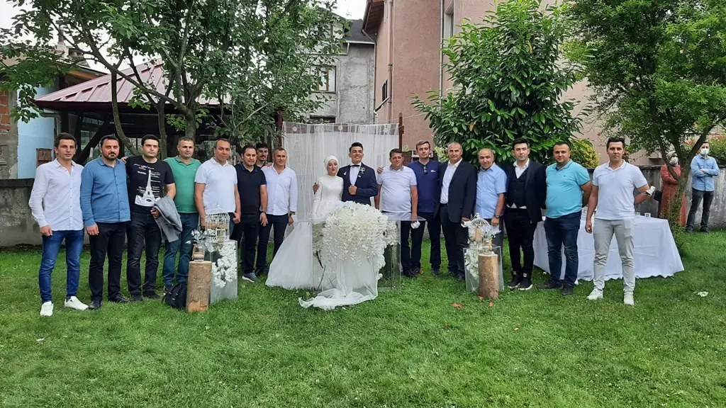 Haber: Kübra ile Reşat Mutluluğa Evet dediler - Galeri-2