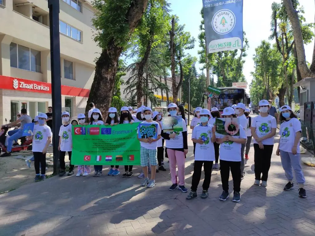Haber: Atıklarımızla Geleceğe Yolculuk - Galeri-4