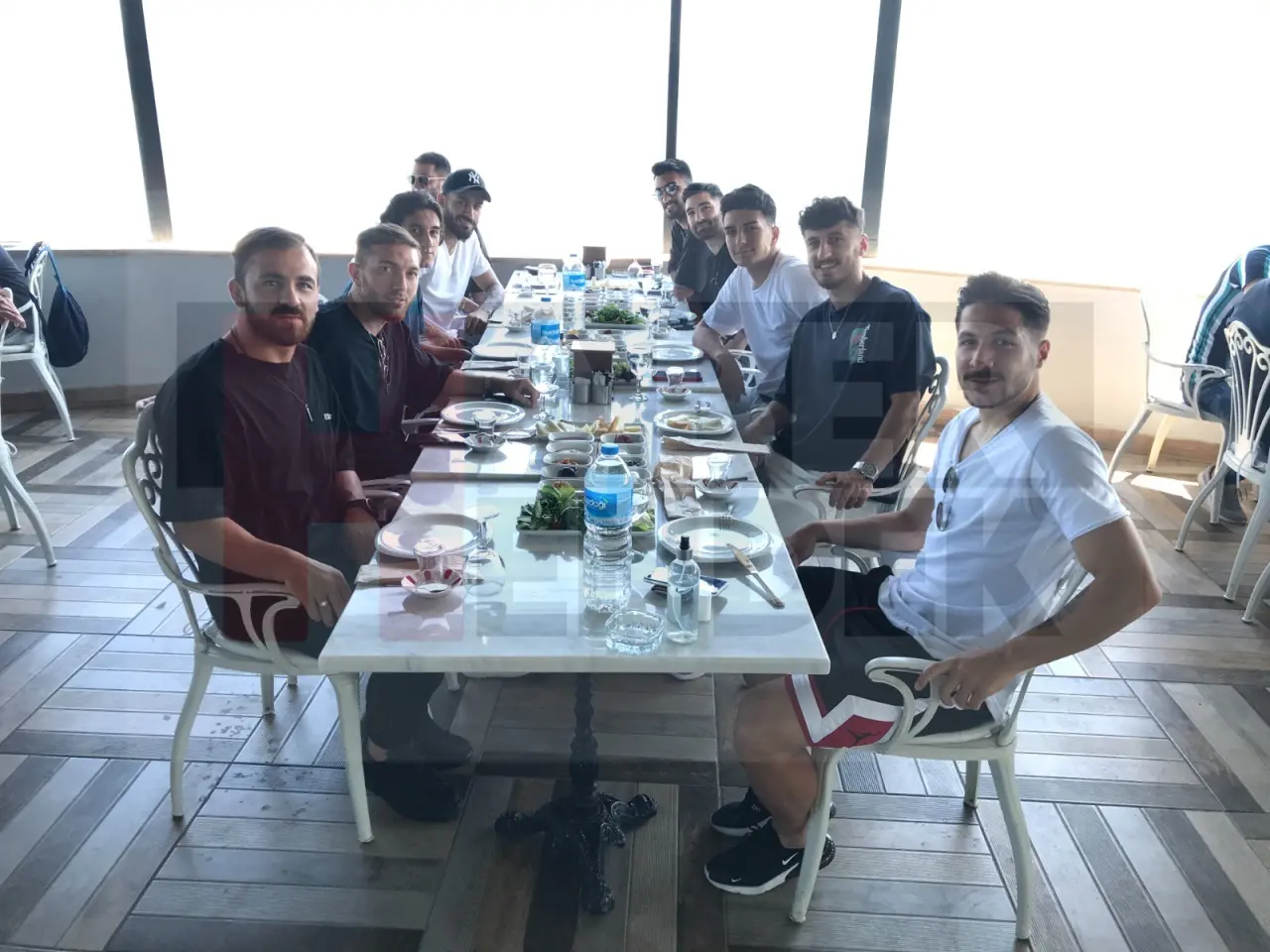 Haber: Hendekspor Çeyrek Final Öncesi Kahvaltıda Buluştu - Galeri-3