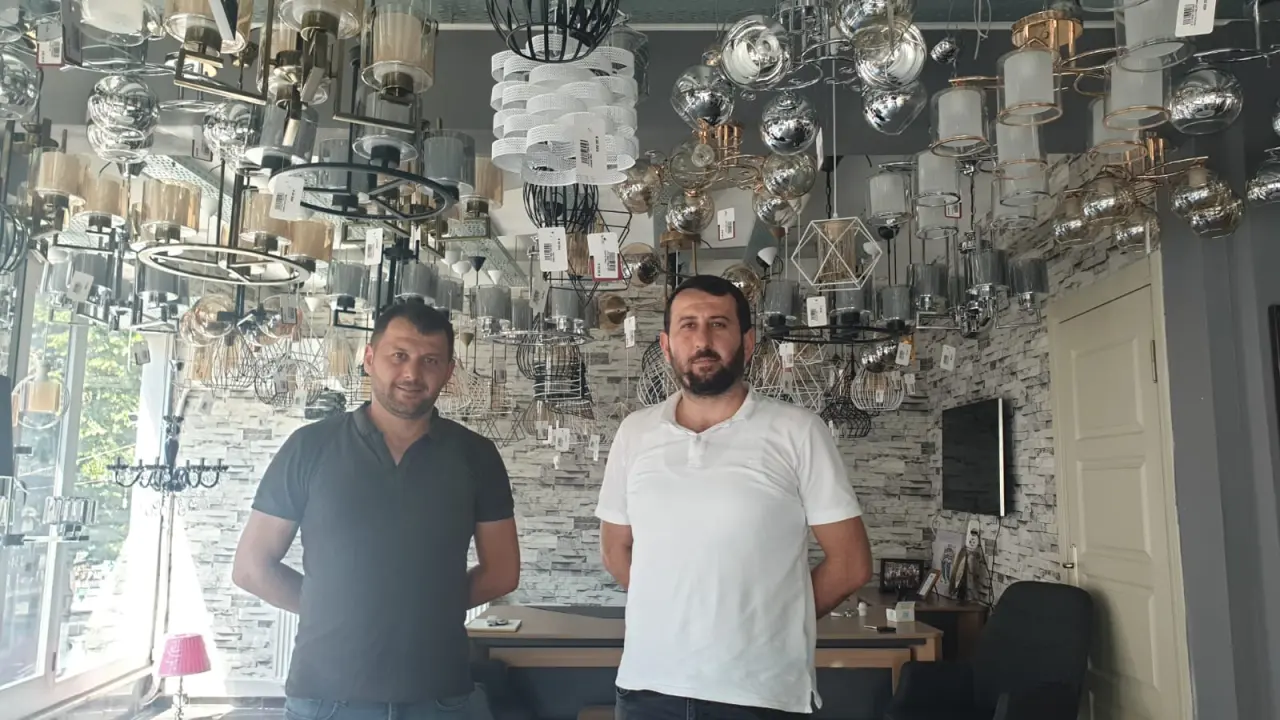 Haber: Ada Berrak Avize Hizmetinizde - Öne Çıkan