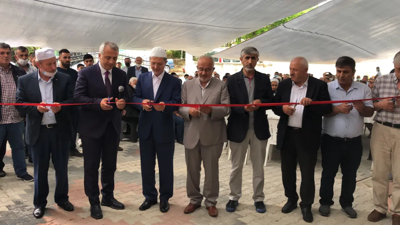 Haber: Eski Bıçkı Camii Dualarla Açıldı - Öne Çıkan