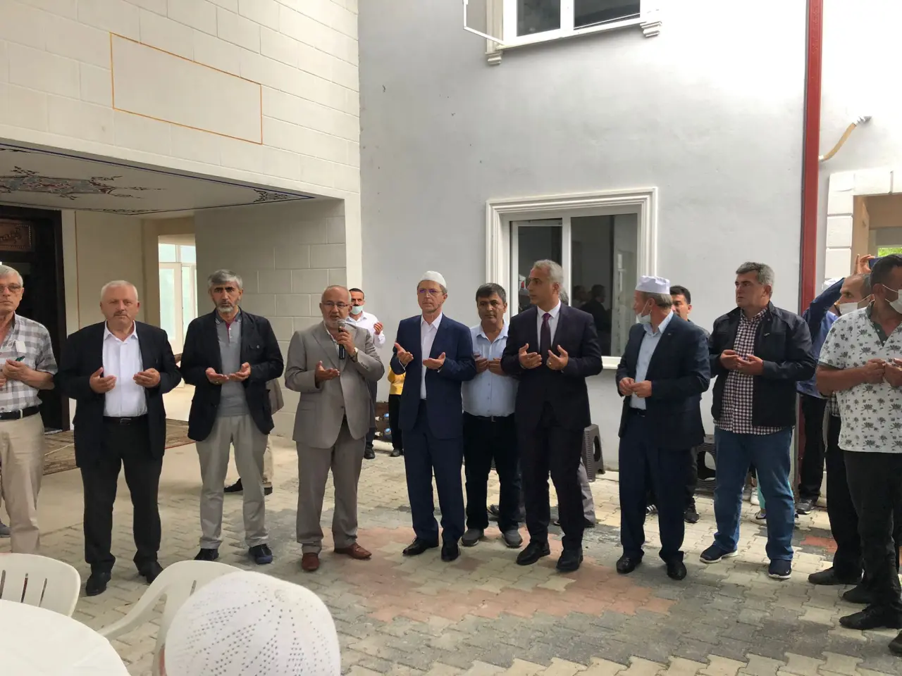 Haber: Eski Bıçkı Camii Dualarla Açıldı - Galeri-2