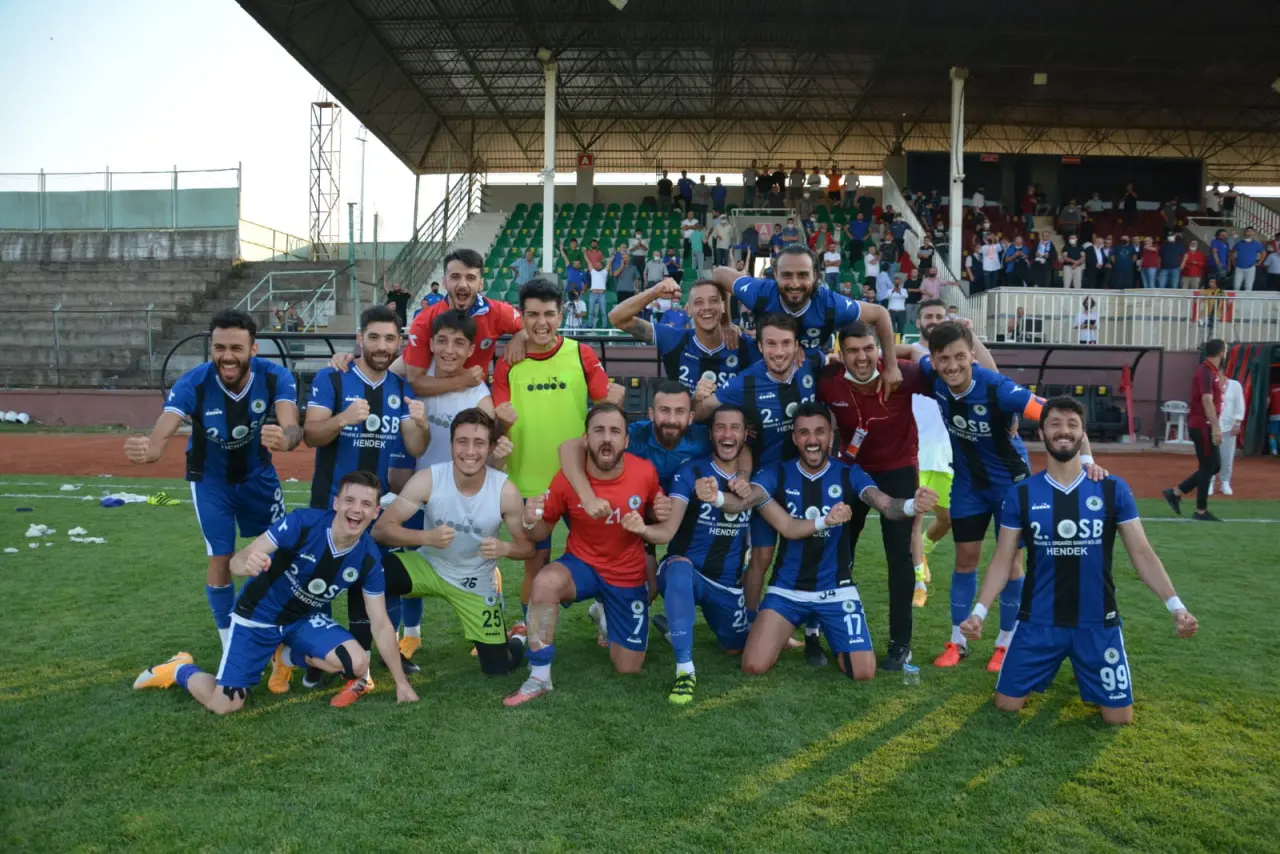 Haber: Hendekspor Hükmen Galip, Maçın Oynanacağı Yer Belli Oldu - Öne Çıkan