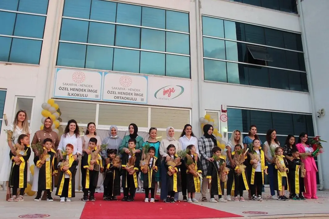 Haber: İMGE OKULLARI Mezuniyet Törenleriyle Göz Doldurdu - Galeri-23