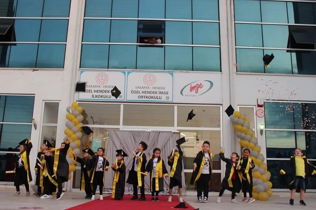 Haber: İMGE OKULLARI Mezuniyet Törenleriyle Göz Doldurdu - Galeri-11