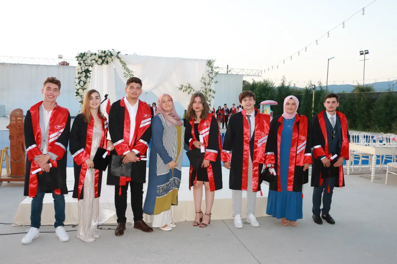 Haber: İMGE OKULLARI Mezuniyet Törenleriyle Göz Doldurdu - Galeri-13