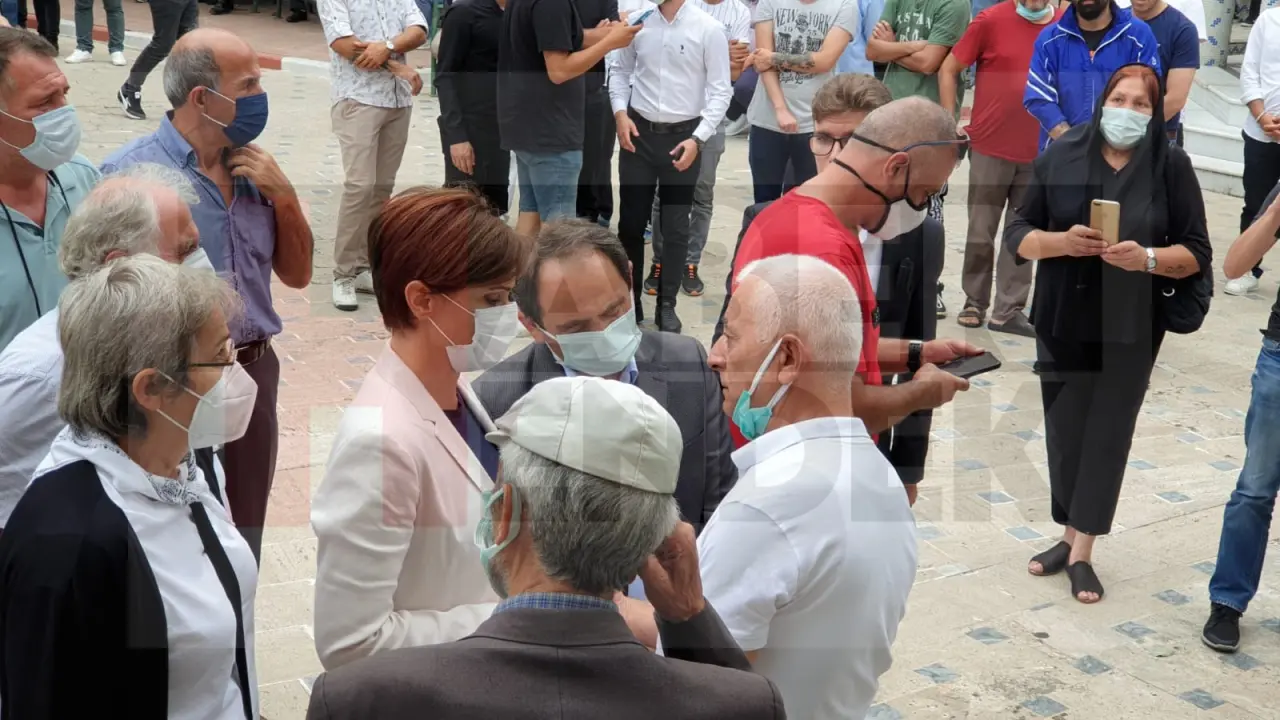 Haber: Gençlik Kolları Başkanı Gözyaşları ile Son Yolculuğuna Uğurlandı - Galeri-4