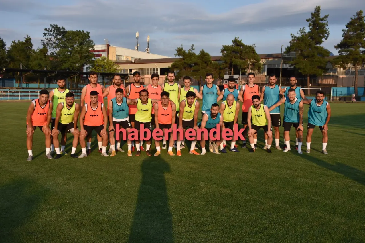 Haber: Şampiyon Hendekspor Sahaya İndi - Öne Çıkan