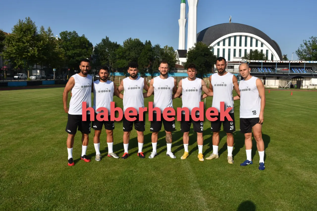 Haber: Şampiyon Hendekspor Sahaya İndi - Galeri-4