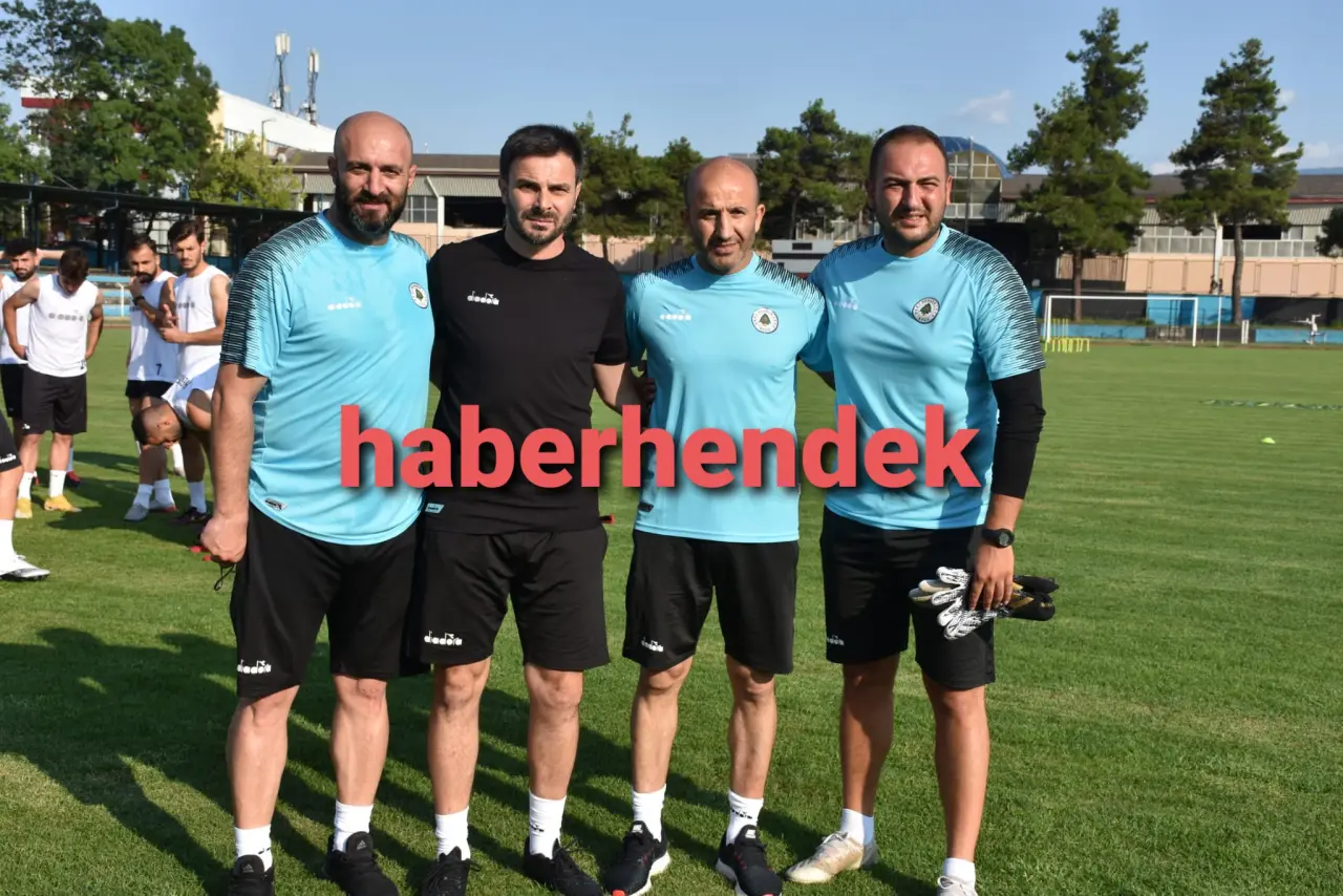 Haber: Şampiyon Hendekspor Sahaya İndi - Galeri-1