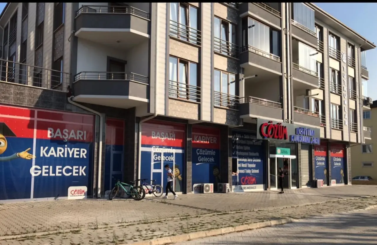 Haber: HENDEK ÇÖZÜM LGS - ARA SINIF - YKS ÖĞRENCİLERİNE DERS BAŞI YAPIYOR - Galeri-4