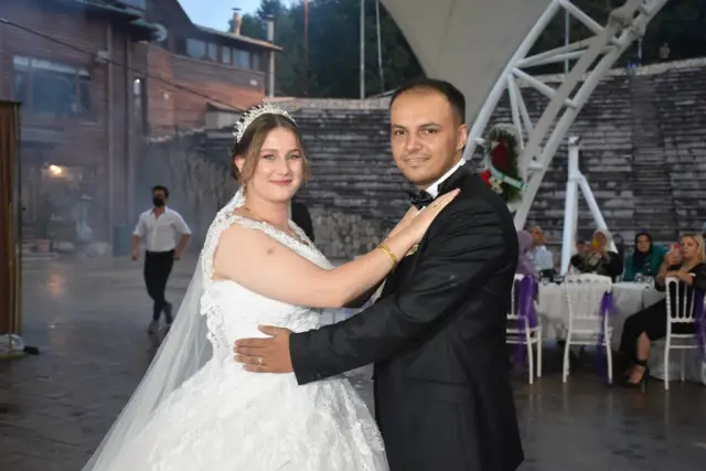 Elif ile Umut Ömür Boyu Mutluluğa Evet Dedi