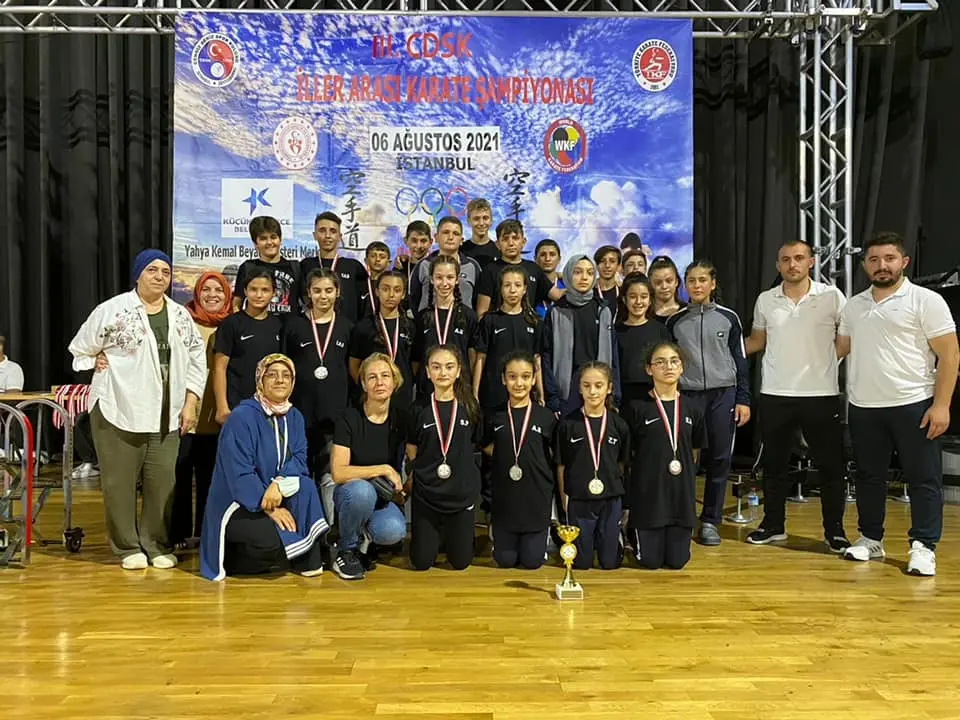 Haber: Hendekli Karateciler Madalyalara Ambargo Koydu - Öne Çıkan