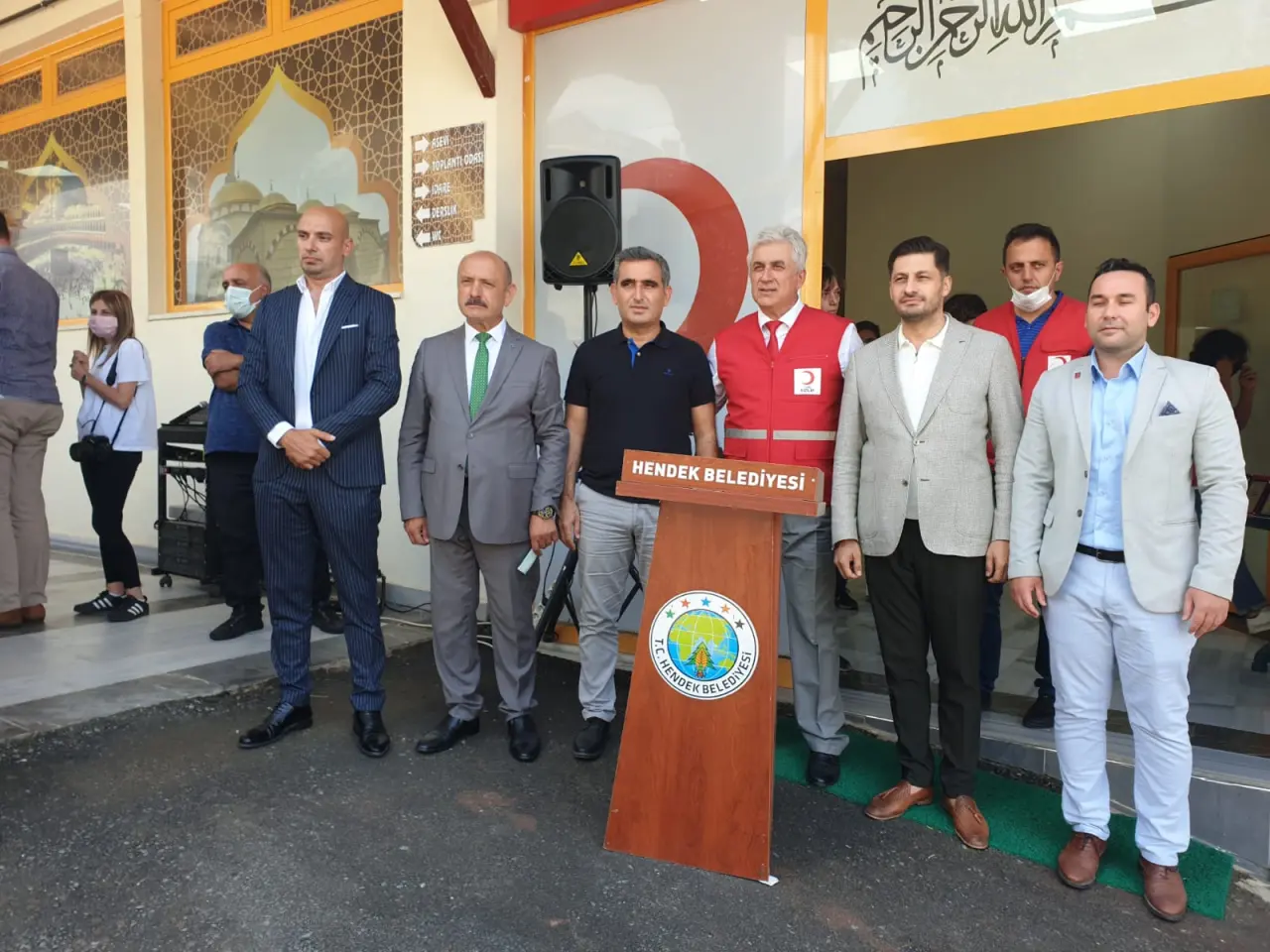 Haber: Kızılay- Hendek Belediyesi Erkan Albayrakoğlu Aşevinde Plaket Töreni - Galeri-6