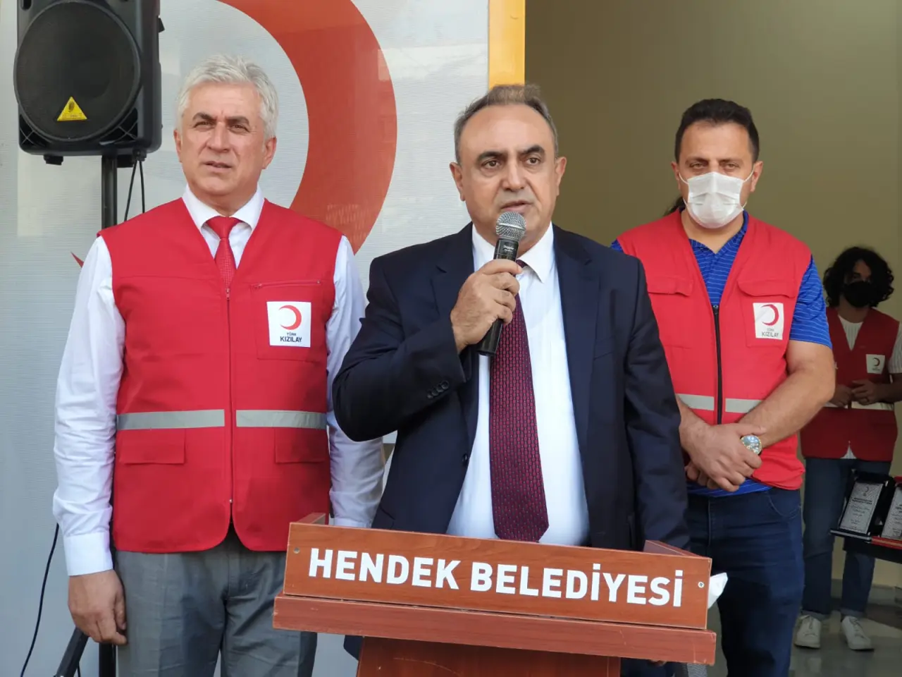 Haber: Kızılay- Hendek Belediyesi Erkan Albayrakoğlu Aşevinde Plaket Töreni - Galeri-3