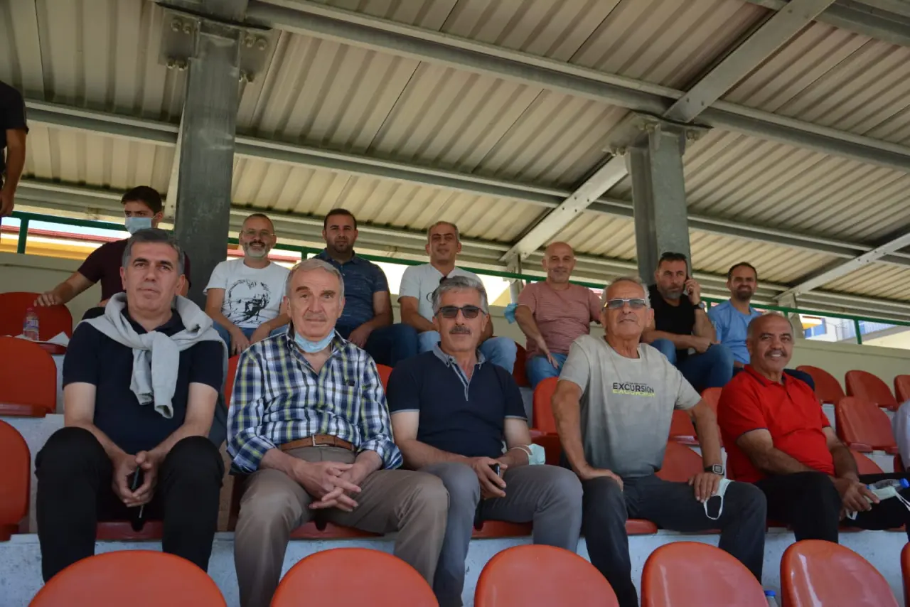 Haber: Hendekspor, Iğdır Belediyespor 0-0 - Galeri-2