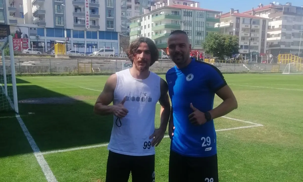Haber: Transferler Kampa Katıldı - Öne Çıkan