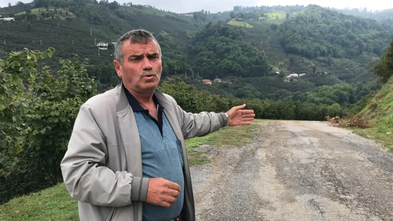 Haber: Okul Yollarının Asfaltlanmasını Talep Ettiler - Galeri-4