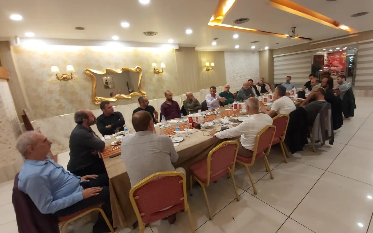 Haber: Sakarya Kartvel Gürcü-Laz Kültür Derneği yönetimi toplandı - Galeri-1