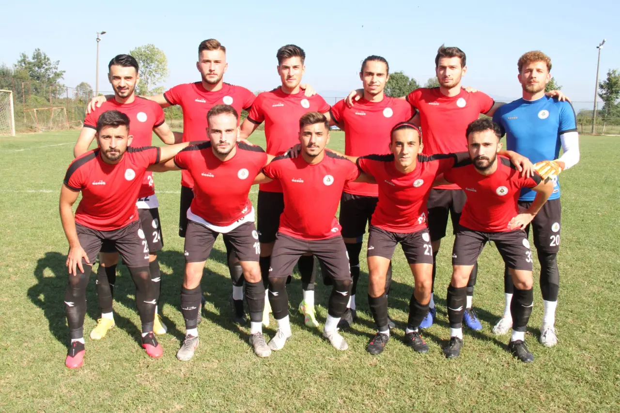Haber: Hendekspor’da Hazırlık Maçında Gençler yer aldı - Öne Çıkan